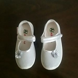 Naturino slightly used   shoe